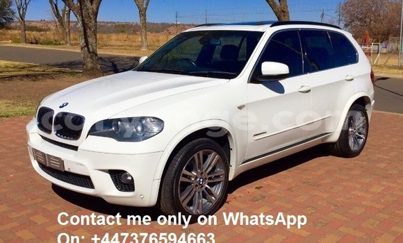 Acheter Occasion Voiture BMW X5 Blanc à Windhoek, Namibie