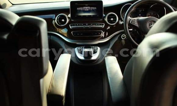 Buy Used Mercedes-Benz V-klasse Black Car in Windhoek in Namibia Buy Used Mercedes-Benz V-klasse Black Car in Windhoek in Namibia