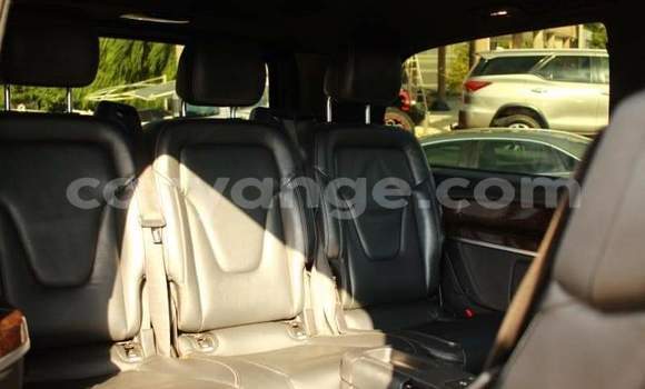 Buy Used Mercedes-Benz V-klasse Black Car in Windhoek in Namibia Buy Used Mercedes-Benz V-klasse Black Car in Windhoek in Namibia