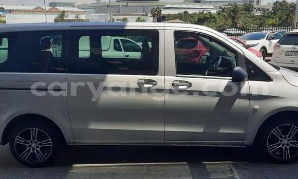 Buy Used Mercedes-Benz Vito Silver Car in Grootfontein in Namibia Buy Used Mercedes-Benz Vito Silver Car in Grootfontein in Namibia