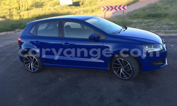 Acheter Occasion Voiture Volkswagen Polo Bleu à Arandis, Kunene Acheter Occasion Voiture Volkswagen Polo Bleu à Arandis, Kunene