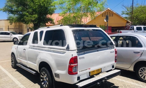 Acheter Occasion Voiture Toyota Hilux Blanc à Arandis, Kunene Acheter Occasion Voiture Toyota Hilux Blanc à Arandis, Kunene
