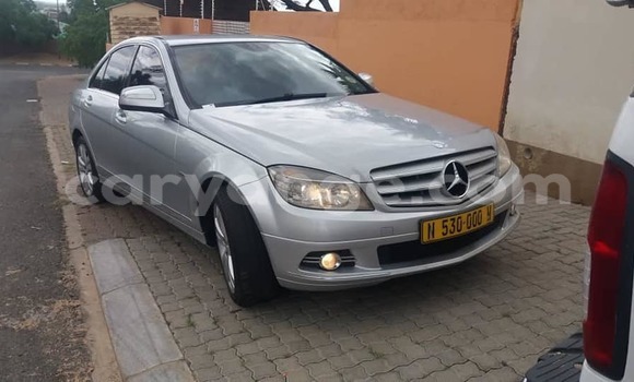Acheter Occasion Voiture Mercedes-Benz C–Class Gris à Arandis, Kunene Acheter Occasion Voiture Mercedes-Benz C–Class Gris à Arandis, Kunene