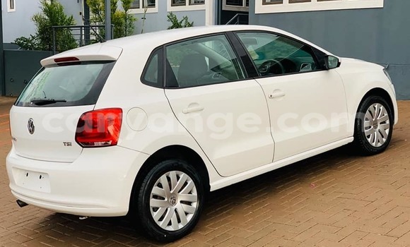 Acheter Occasion Voiture Volkswagen Polo Blanc à Arandis, Kunene Acheter Occasion Voiture Volkswagen Polo Blanc à Arandis, Kunene