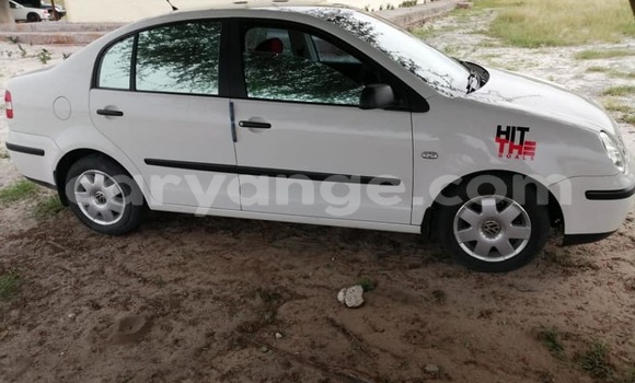 Buy Used Volkswagen Polo White Car in Arandis in Kunene