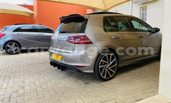 Acheter Occasion Voiture Volkswagen Golf Gris à Arandis, Kunene Acheter Occasion Voiture Volkswagen Golf Gris à Arandis, Kunene
