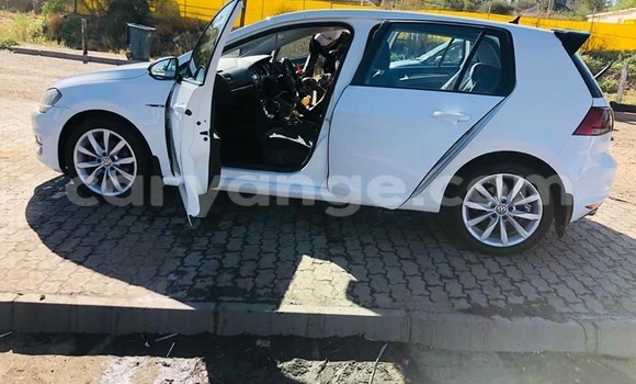 Acheter Occasion Voiture Volkswagen Golf Blanc à Arandis, Kunene Acheter Occasion Voiture Volkswagen Golf Blanc à Arandis, Kunene