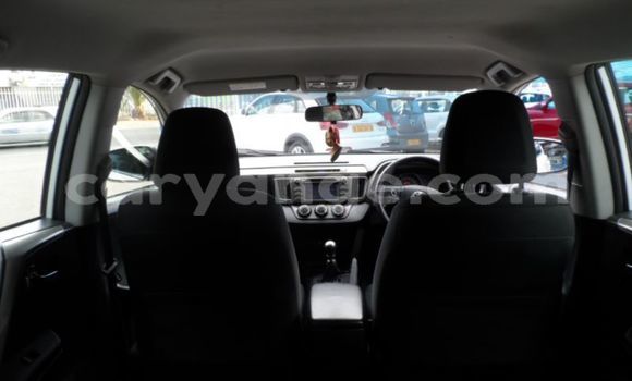 Acheter Occasion Voiture Toyota RAV4 Blanc à Grootfontein, Namibie Acheter Occasion Voiture Toyota RAV4 Blanc à Grootfontein, Namibie