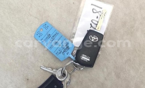 Buy Used Toyota Hilux White Car in Gobabis in Omaheke Buy Used Toyota Hilux White Car in Gobabis in Omaheke