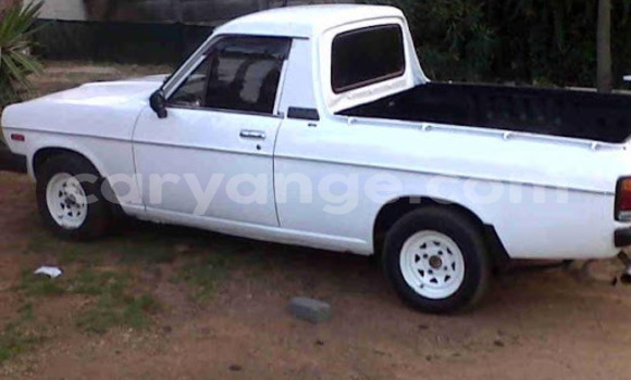 Buy Used Nissan NP 300 White Car in Windhoek in Namibia