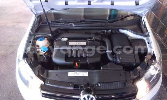 Acheter Occasion Voiture Volkswagen Polo Blanc à Windhoek, Namibie Acheter Occasion Voiture Volkswagen Polo Blanc à Windhoek, Namibie