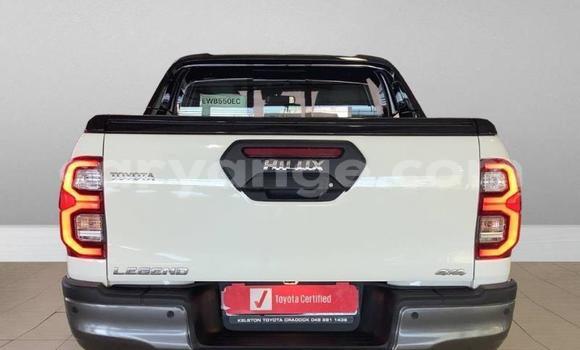 Acheter Occasion Voiture Toyota Hilux Blanc à Windhoek, Namibie Acheter Occasion Voiture Toyota Hilux Blanc à Windhoek, Namibie