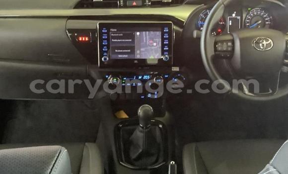 Acheter Occasion Voiture Toyota Hilux Blanc à Windhoek, Namibie Acheter Occasion Voiture Toyota Hilux Blanc à Windhoek, Namibie