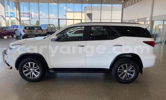 Buy Used Toyota Fortuner White Car in Walvis Bay in Namibia Buy Used Toyota Fortuner White Car in Walvis Bay in Namibia