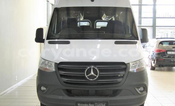 Buy Used Mercedes Viano White Car in Windhoek in Namibia Buy Used Mercedes Viano White Car in Windhoek in Namibia