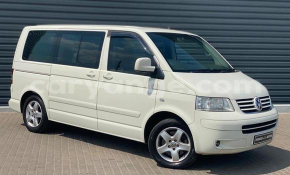Buy Used Volkswagen Caravelle White Car in Windhoek in Namibia Buy Used Volkswagen Caravelle White Car in Windhoek in Namibia