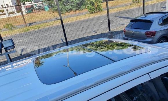 Buy Used Ford Everest White Car in Grootfontein in Namibia Buy Used Ford Everest White Car in Grootfontein in Namibia