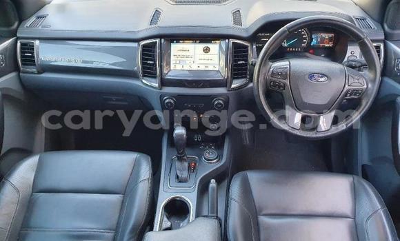 Buy Used Ford Everest White Car in Grootfontein in Namibia Buy Used Ford Everest White Car in Grootfontein in Namibia