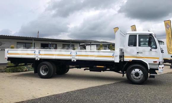 Buy Used Nissan UD White Truck in Rundu in Namibia Buy Used Nissan UD White Truck in Rundu in Namibia