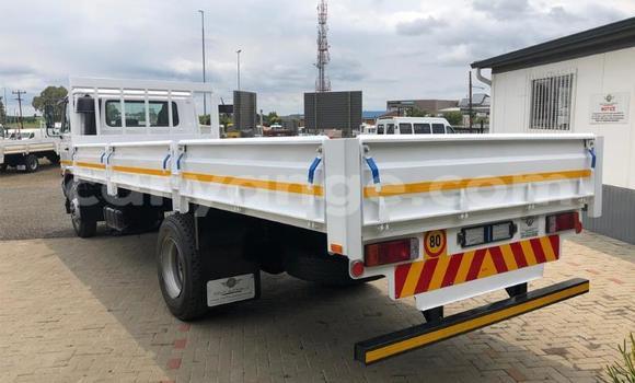 Buy Used Nissan UD White Truck in Rundu in Namibia Buy Used Nissan UD White Truck in Rundu in Namibia