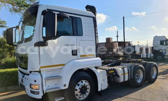 Buy Used Man M2000 White Truck in Windhoek in Namibia Buy Used Man M2000 White Truck in Windhoek in Namibia
