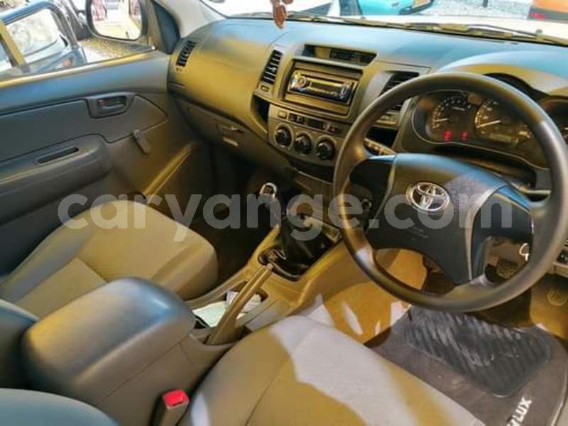 Big with watermark toyota hilux namibia windhoek 16570