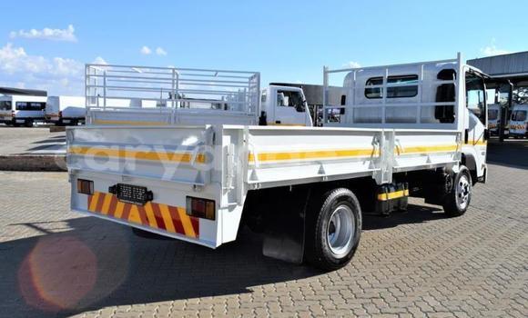 Acheter Occasion Utilitaire Isuzu FTR 850 Blanc à Karasburg, Karas Acheter Occasion Utilitaire Isuzu FTR 850 Blanc à Karasburg, Karas