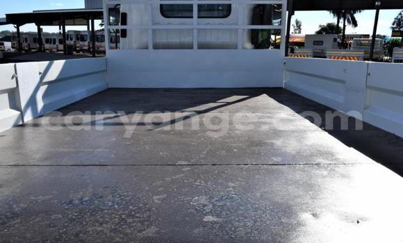 Acheter Occasion Utilitaire Isuzu FTR 850 Blanc à Karasburg, Karas Acheter Occasion Utilitaire Isuzu FTR 850 Blanc à Karasburg, Karas