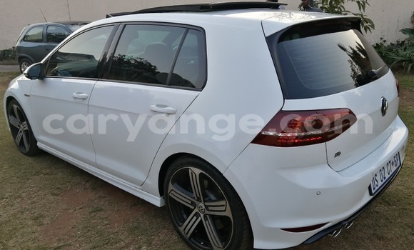Buy Used Volkswagen Golf White Car in Windhoek in Namibia Buy Used Volkswagen Golf White Car in Windhoek in Namibia