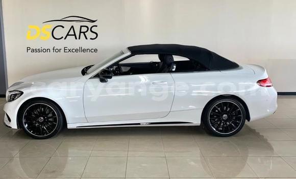 Buy Used Mercedes-Benz CL–Class White Car in Windhoek in Namibia Buy Used Mercedes-Benz CL–Class White Car in Windhoek in Namibia