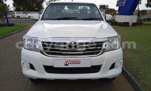 Buy Used Toyota Hilux White Car in Windhoek in Namibia Buy Used Toyota Hilux White Car in Windhoek in Namibia