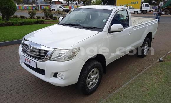 Buy Used Toyota Hilux White Car in Windhoek in Namibia Buy Used Toyota Hilux White Car in Windhoek in Namibia