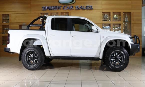 Acheter Occasion Voiture Volkswagen Amarok Blanc à Windhoek, Namibie Acheter Occasion Voiture Volkswagen Amarok Blanc à Windhoek, Namibie