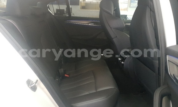 Acheter Occasion Voiture BMW M5 Blanc à Gobabis, Omaheke Acheter Occasion Voiture BMW M5 Blanc à Gobabis, Omaheke