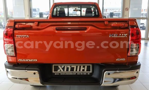 Acheter Occasion Voiture Toyota Hilux Rouge à Karasburg, Karas Acheter Occasion Voiture Toyota Hilux Rouge à Karasburg, Karas