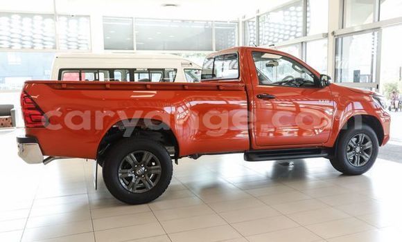 Acheter Occasion Voiture Toyota Hilux Rouge à Karasburg, Karas Acheter Occasion Voiture Toyota Hilux Rouge à Karasburg, Karas