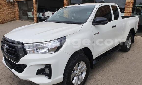 Buy Used Toyota Hilux White Car in Walvis Bay in Namibia