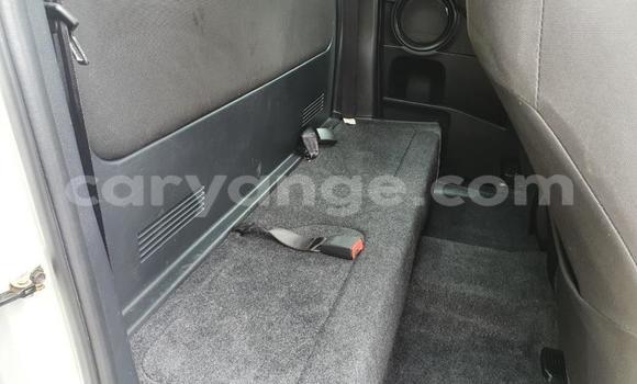 Acheter Occasion Voiture Toyota Hilux Blanc à Walvis Bay, Namibie Acheter Occasion Voiture Toyota Hilux Blanc à Walvis Bay, Namibie