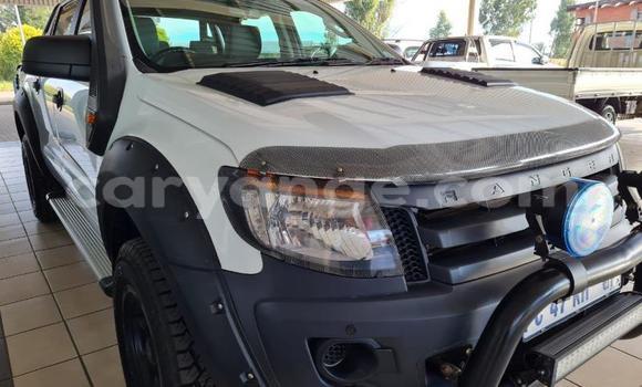 Buy Used Ford Ranger White Car in Walvis Bay in Namibia