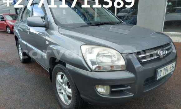 Buy Used Kia Spectra Silver Car in Windhoek in Namibia Buy Used Kia Spectra Silver Car in Windhoek in Namibia