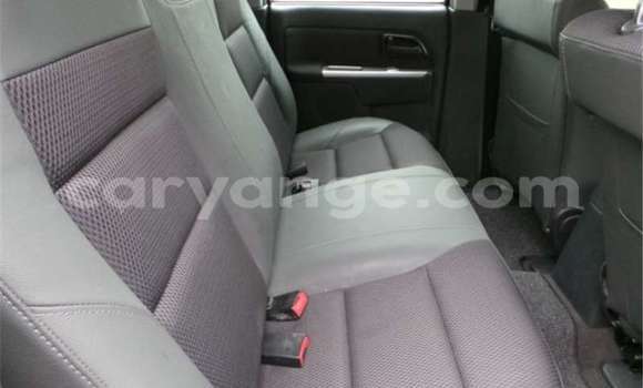 Acheter Occasion Voiture Isuzu KB Blanc à Walvis Bay, Namibie Acheter Occasion Voiture Isuzu KB Blanc à Walvis Bay, Namibie