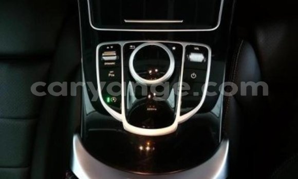 Acheter Occasion Voiture Mercedes-Benz C–Class Gris à Windhoek, Namibie Acheter Occasion Voiture Mercedes-Benz C–Class Gris à Windhoek, Namibie