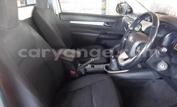 Buy Used Toyota Hilux White Car in Windhoek in Namibia Buy Used Toyota Hilux White Car in Windhoek in Namibia