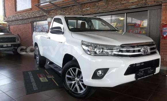 Buy Used Toyota Hilux White Car in Windhoek in Namibia Buy Used Toyota Hilux White Car in Windhoek in Namibia