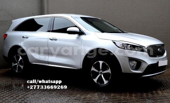 Buy Used Kia Sorento Other Car in Windhoek in Namibia