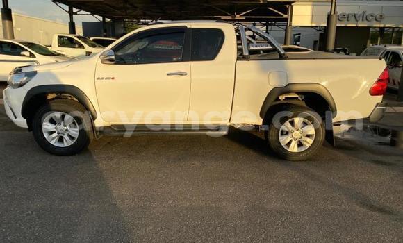 Buy Used Toyota Hilux White Car in Windhoek in Namibia Buy Used Toyota Hilux White Car in Windhoek in Namibia