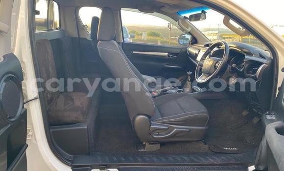 Buy Used Toyota Hilux White Car in Windhoek in Namibia Buy Used Toyota Hilux White Car in Windhoek in Namibia