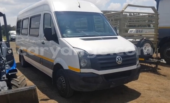 Buy Used Volkswagen Caravelle White Car in Windhoek in Namibia Buy Used Volkswagen Caravelle White Car in Windhoek in Namibia