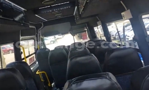 Buy Used Volkswagen Caravelle White Car in Windhoek in Namibia Buy Used Volkswagen Caravelle White Car in Windhoek in Namibia