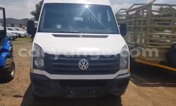 Buy Used Volkswagen Caravelle White Car in Windhoek in Namibia Buy Used Volkswagen Caravelle White Car in Windhoek in Namibia
